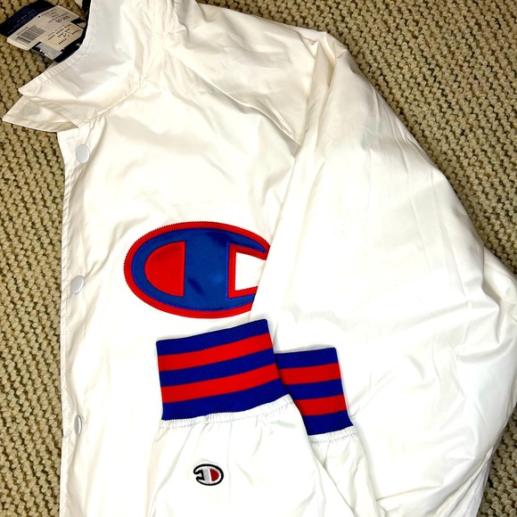 Champion - Windbreaker - Picture 4 of 5